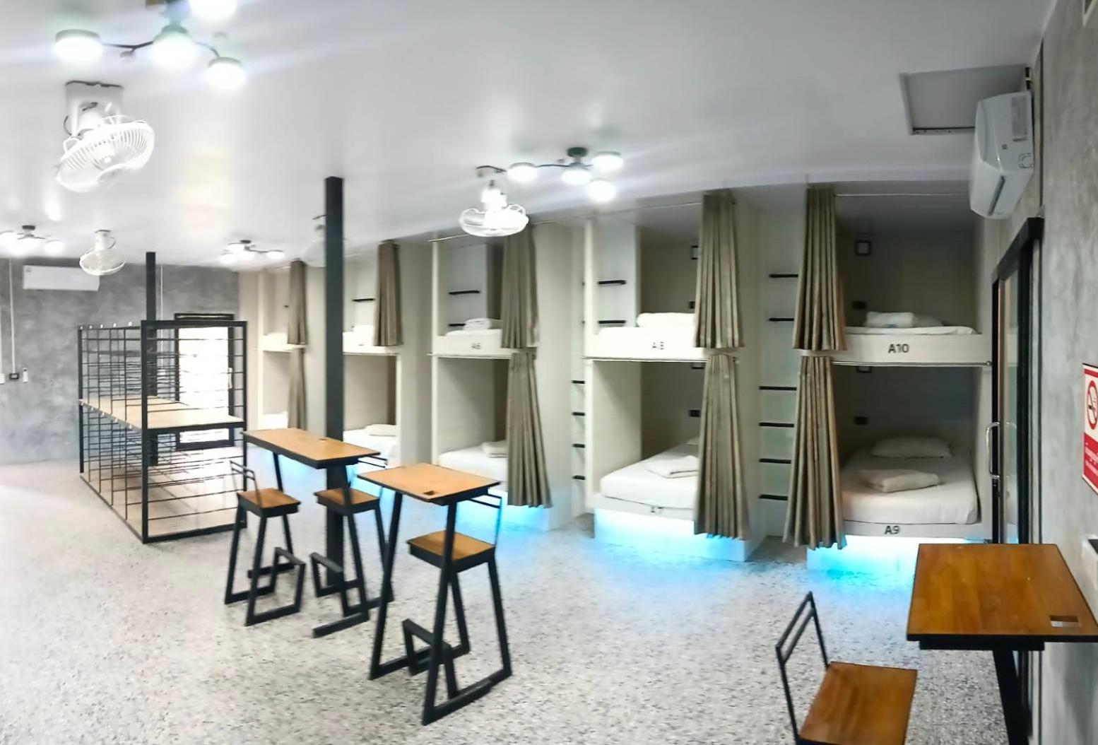 White Jail At Koh Tao Hostel Ngoại thất bức ảnh