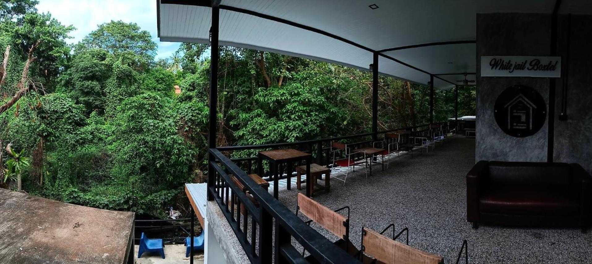 White Jail At Koh Tao Hostel Ngoại thất bức ảnh