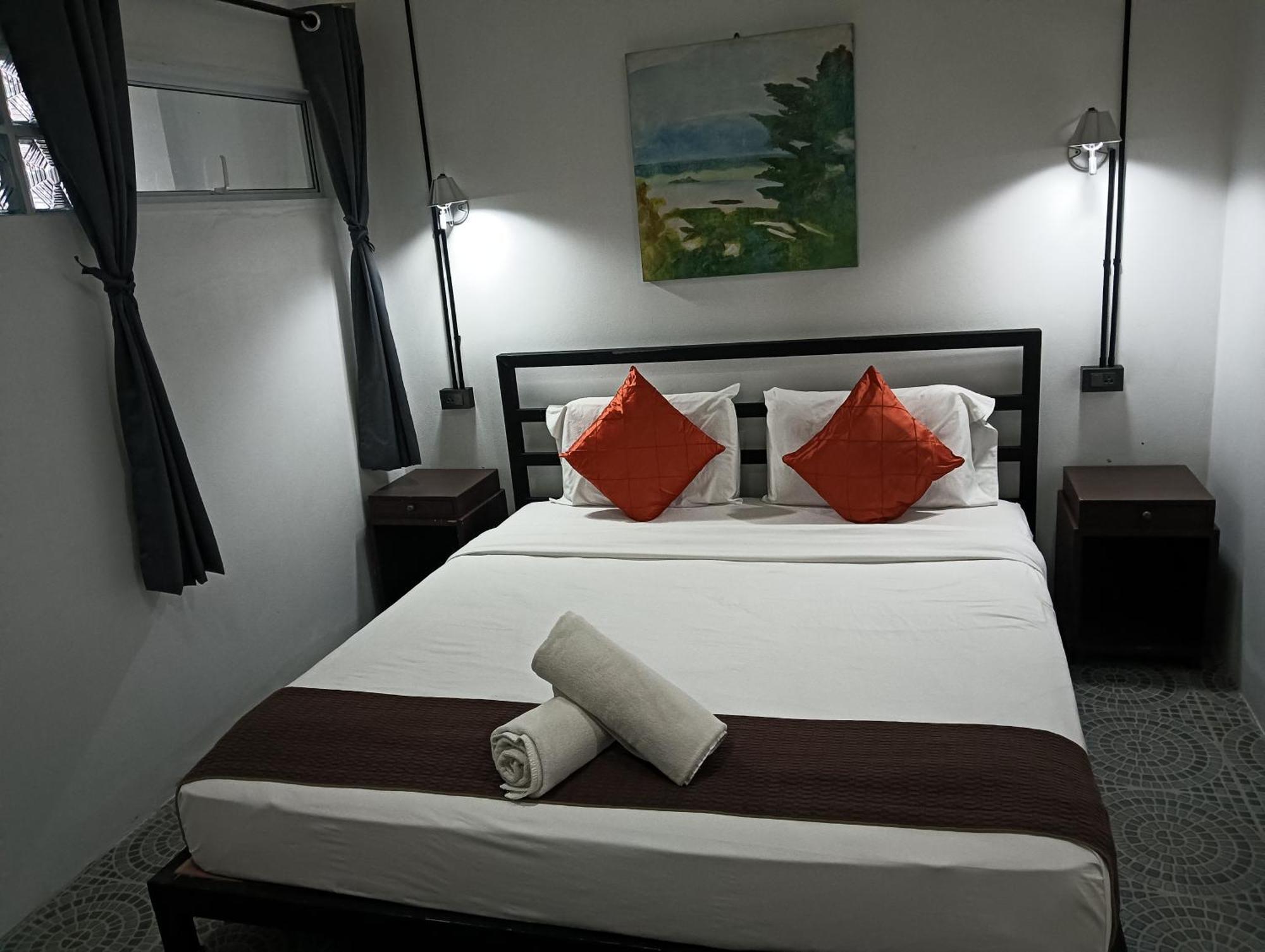 White Jail At Koh Tao Hostel Ngoại thất bức ảnh