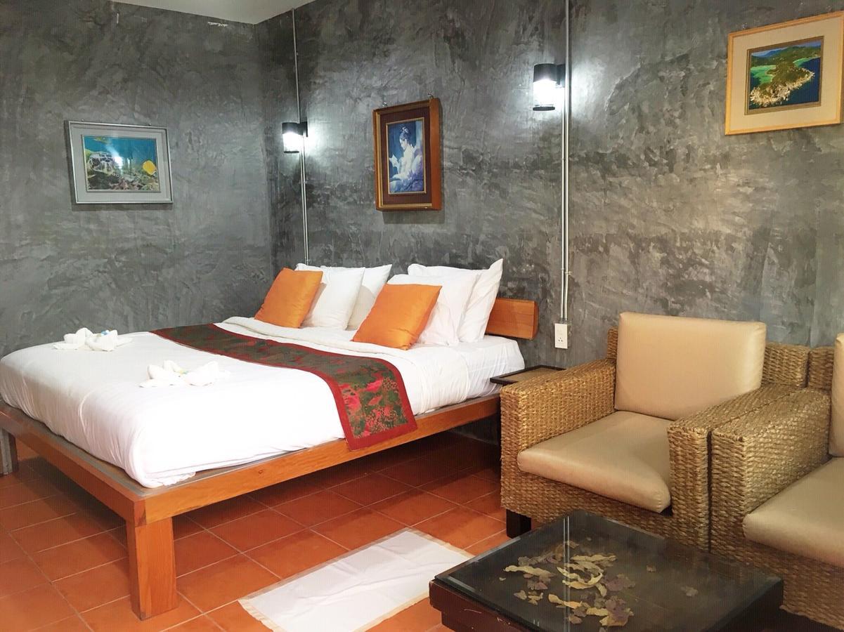 White Jail At Koh Tao Hostel Ngoại thất bức ảnh