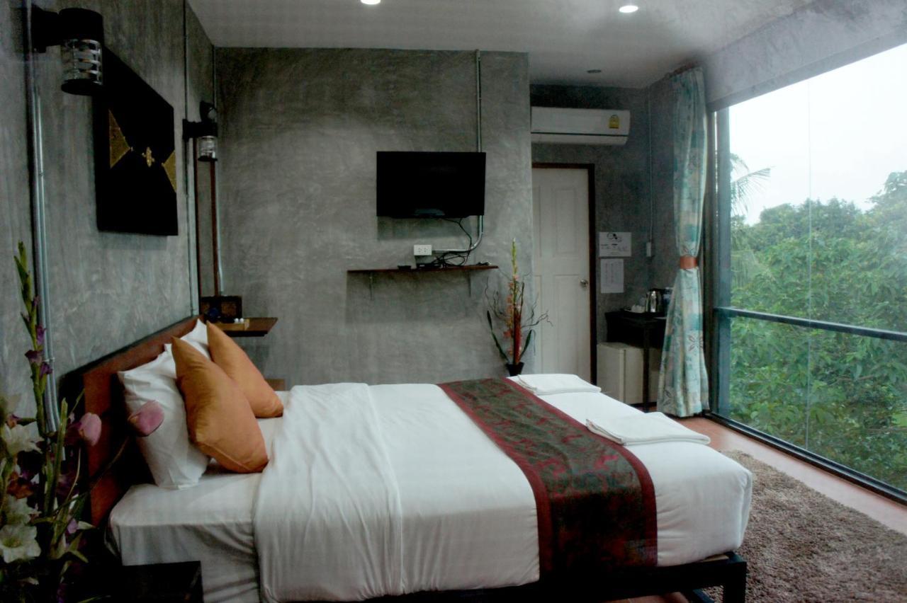 White Jail At Koh Tao Hostel Ngoại thất bức ảnh